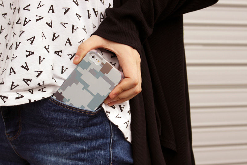 海上自衛隊迷彩 iPHONEケース